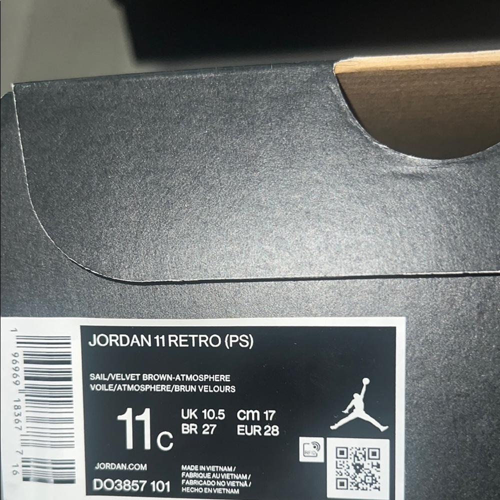 JORDAN 11 RETRO PS 'NEAPOLITAN'